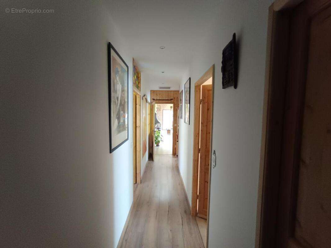 Maison à SAINT-SEURIN-SUR-L&#039;ISLE