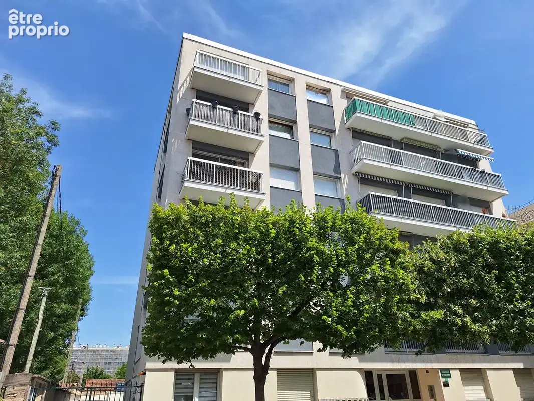 POISSY   CENTRE-VILLE / MAIRIE   2 Pièces de 36,77 m2 avec cave et parking - photo 6