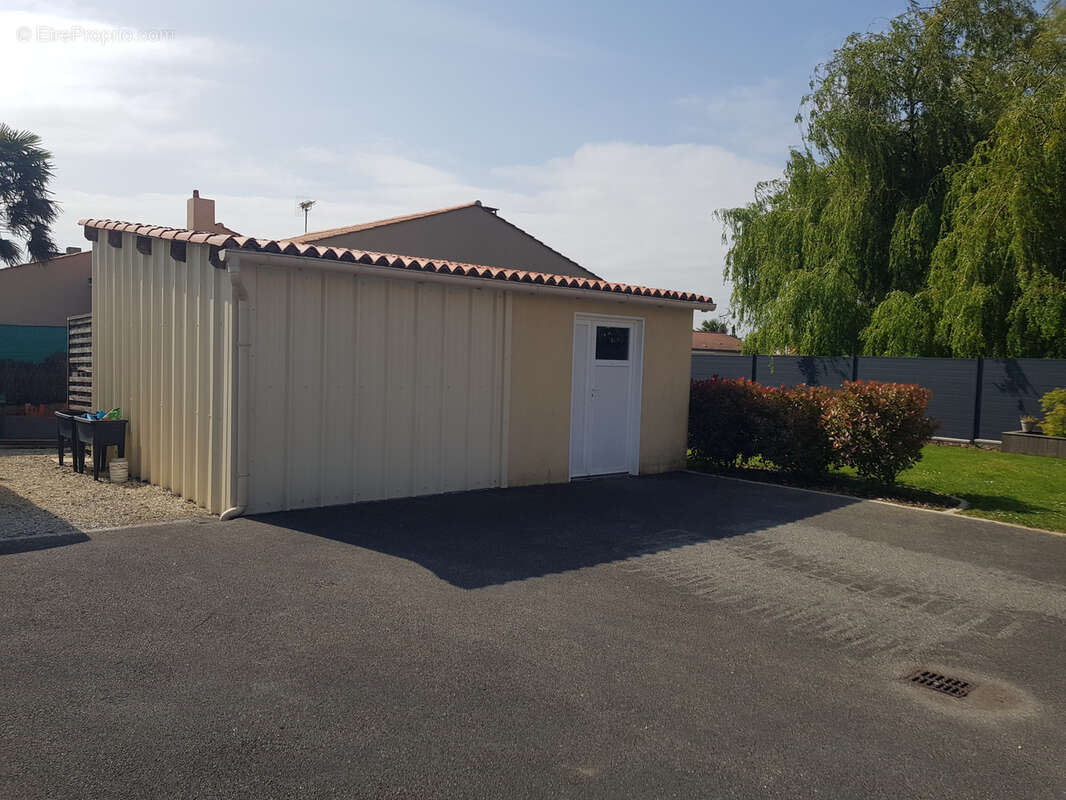 Maison de plain pied, 100 m2 habitable , 3 chambres, 797 m2 terrain - photo 13