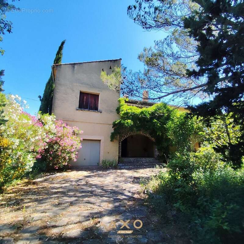 Maison à UZES