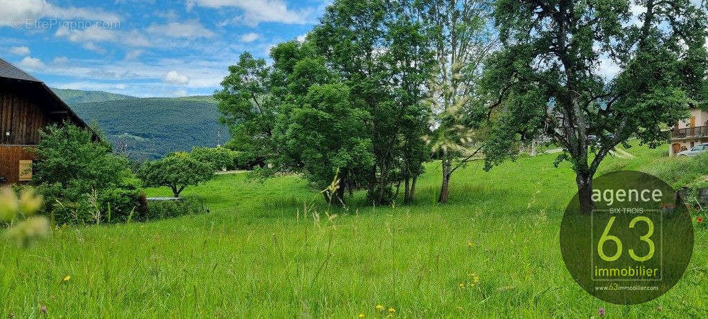 Terrain à LA MOTTE-EN-BAUGES