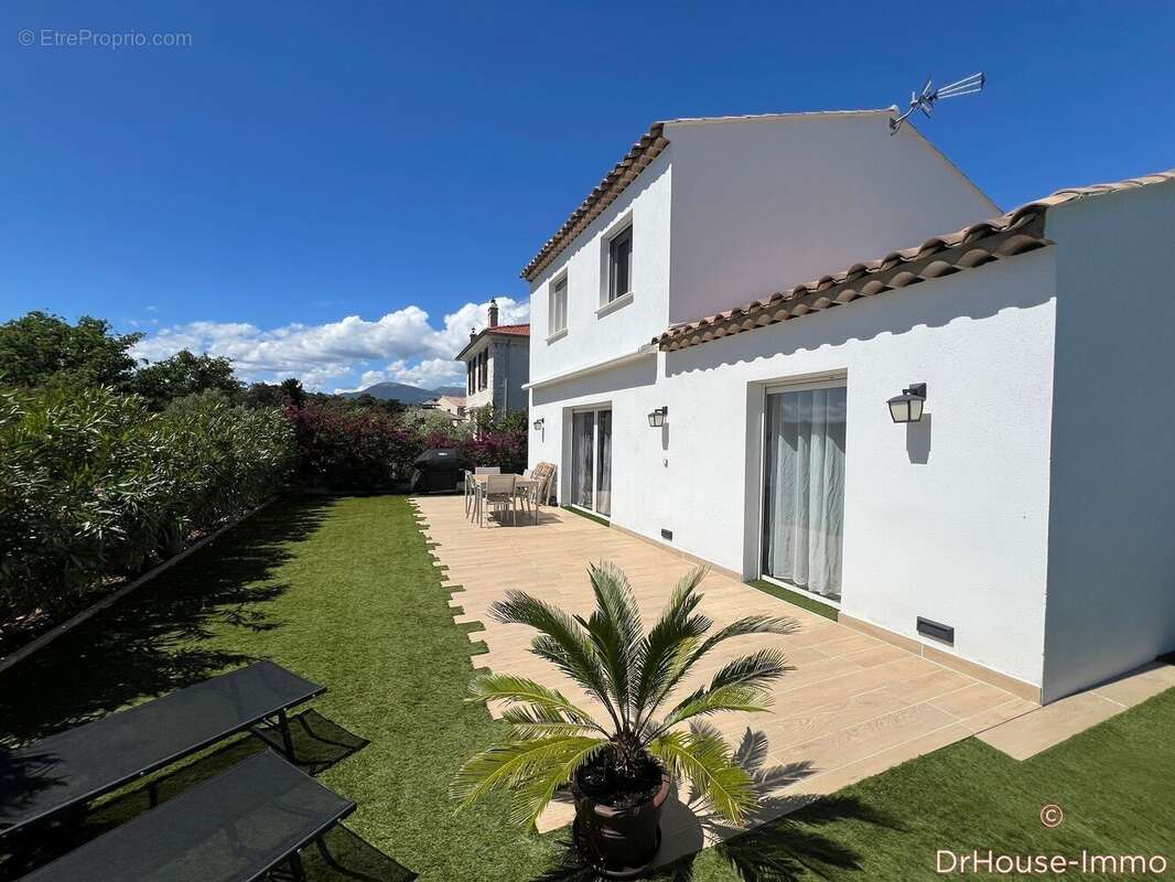 Maison à VILLENEUVE-LOUBET