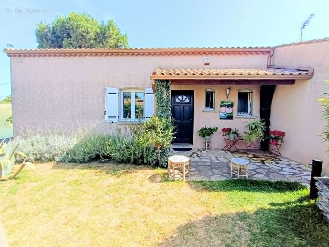Maison à VILLENEUVE-LES-BEZIERS