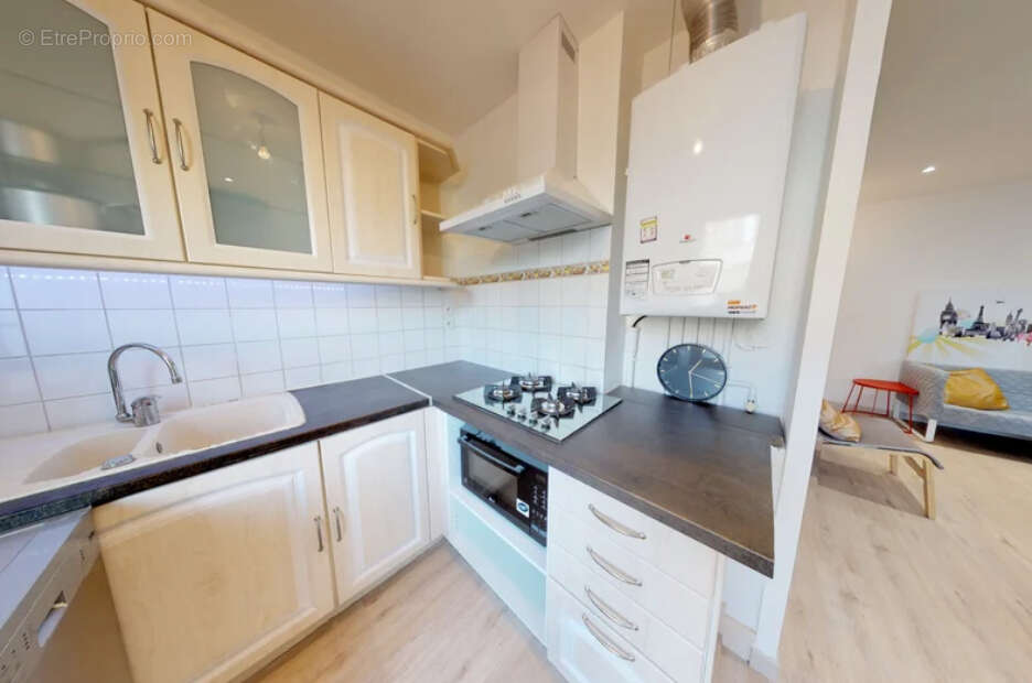 Appartement à LYON-8E