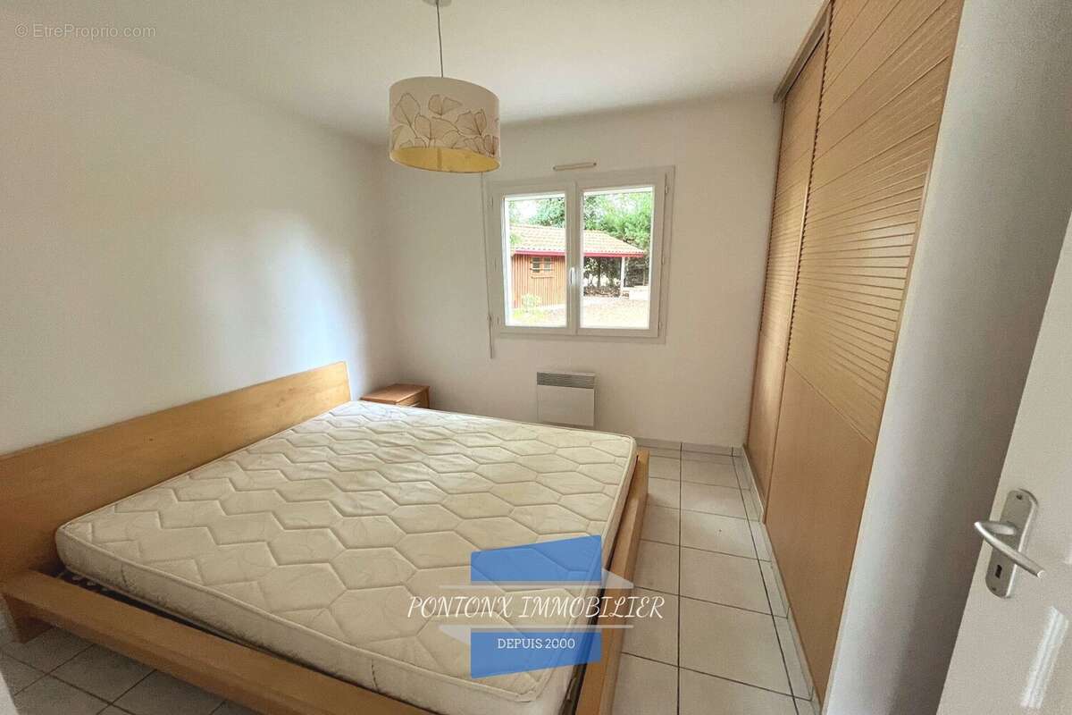 Maison 70 m² à Louer  - photo 8