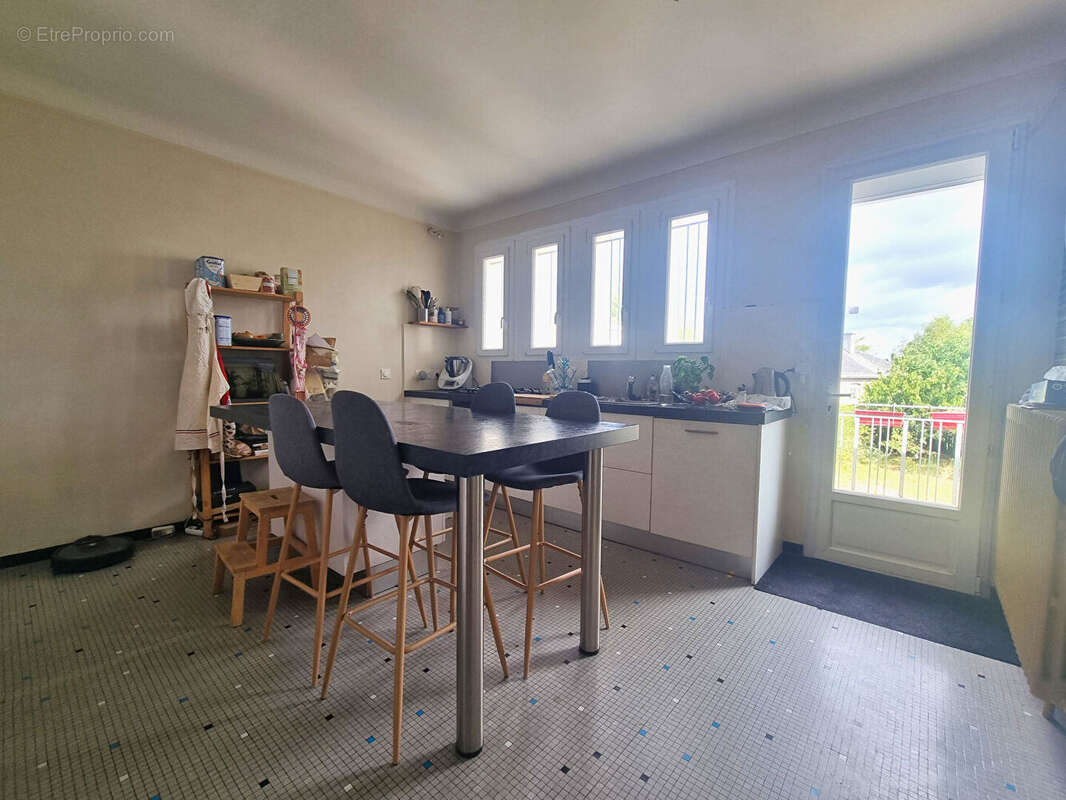 Maison à SAINT-SEBASTIEN-SUR-LOIRE