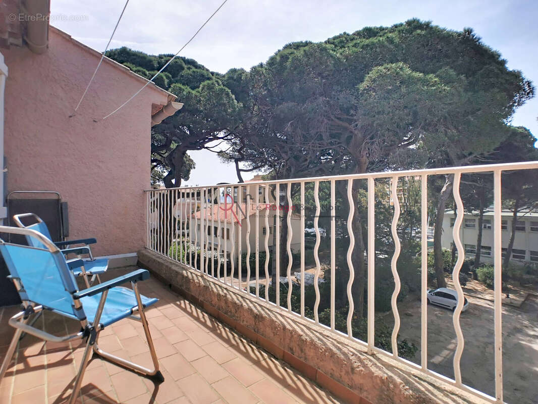 Port de Hyères / La Capte - Duplex de 50m2 en dernier étage - photo 5