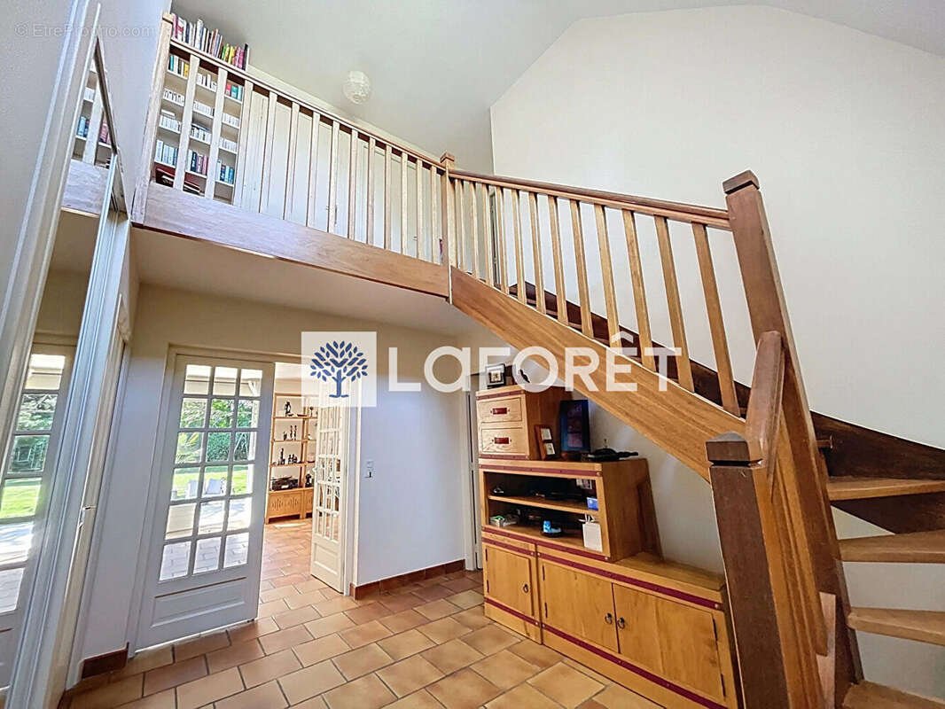 Maison à FEUCHEROLLES