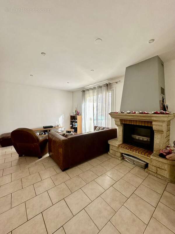 Photo 8 - Maison à MARSEILLE-11E