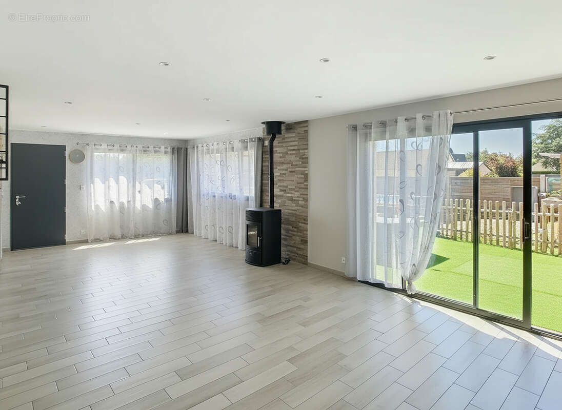 Maison à GOUVILLE-SUR-MER