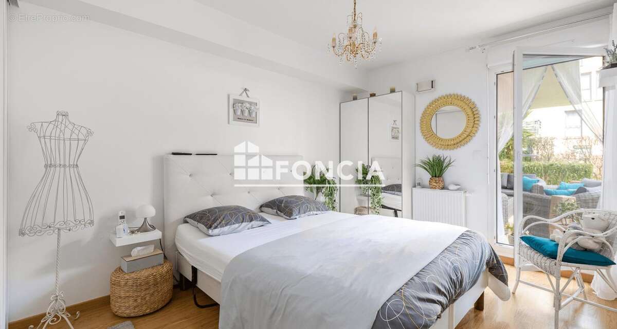 Appartement à NOTRE-DAME-DE-BONDEVILLE