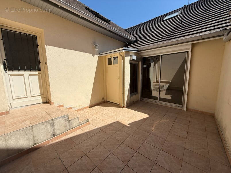 Appartement à PONT-SAINTE-MAXENCE