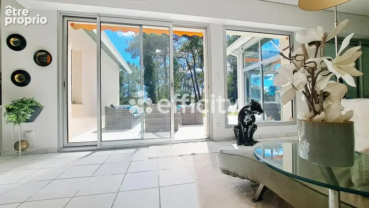 Maison 6 pièces 207 m² à vendre à Pessac (33600) - photo 12