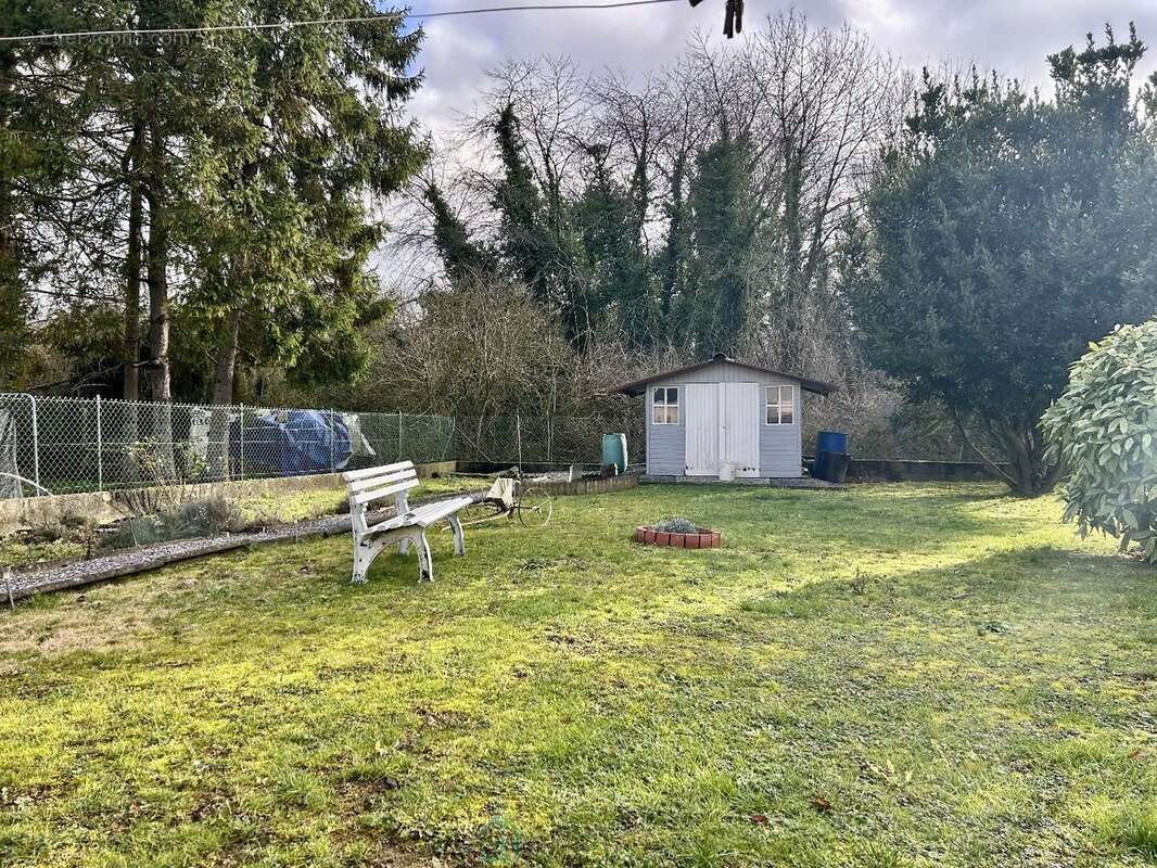 Joli plain pied individuelle avec jardin et garage - photo 10