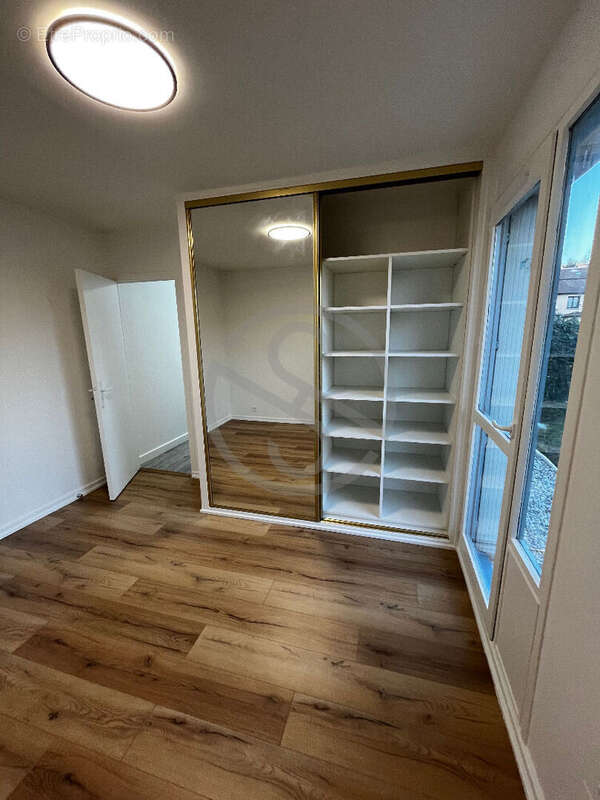 Appartement à LA COTE-SAINT-ANDRE