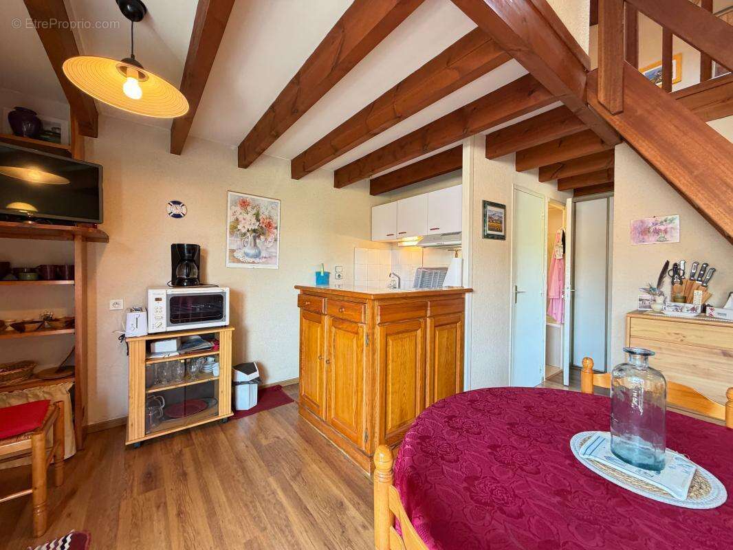 APPARTEMENT 3 Pièces + Mezzanine à 300 m Plage de Nauzan - photo 4