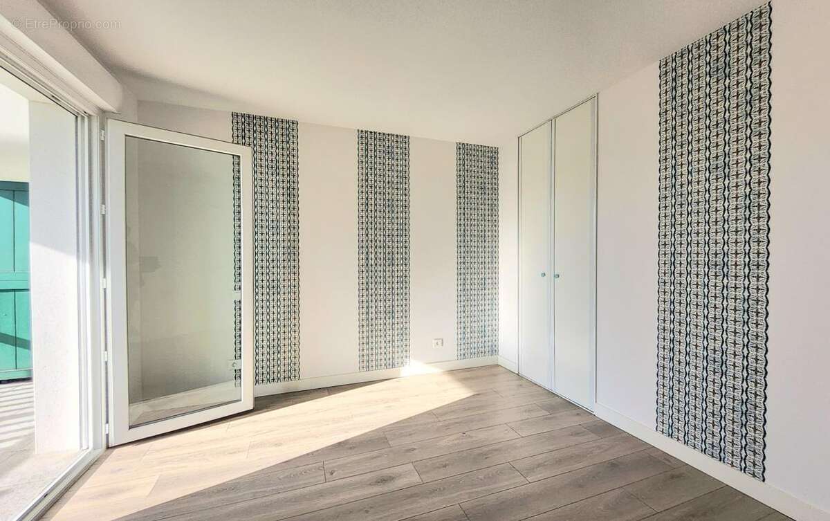 Appartement à SAINT-PIERRE-D'IRUBE