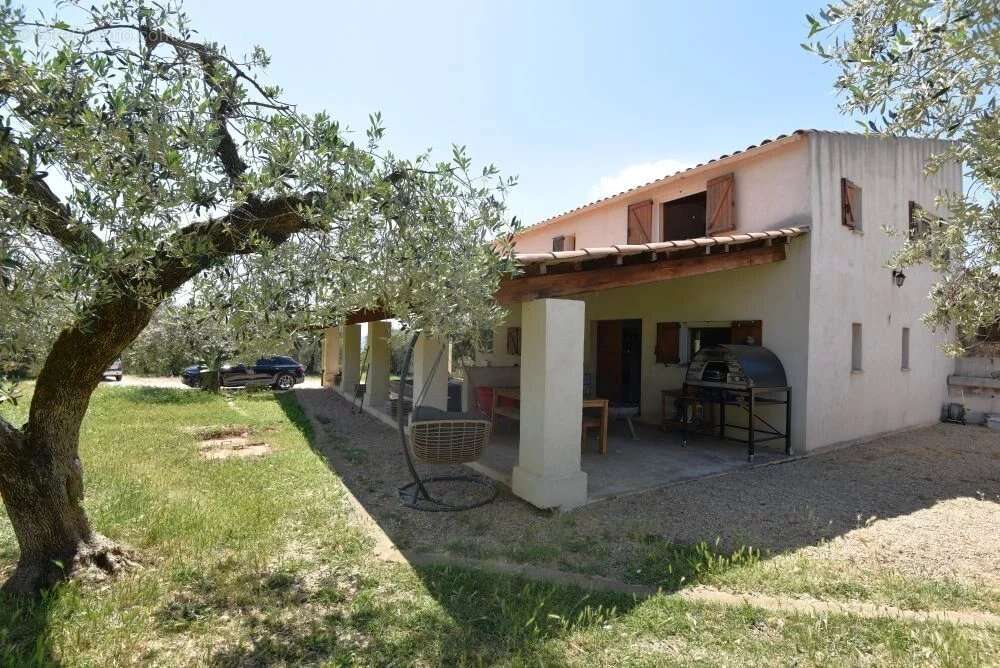 Maison à CLAVIERS