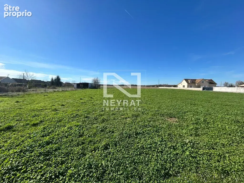 Terrain constructible et borné - photo 3