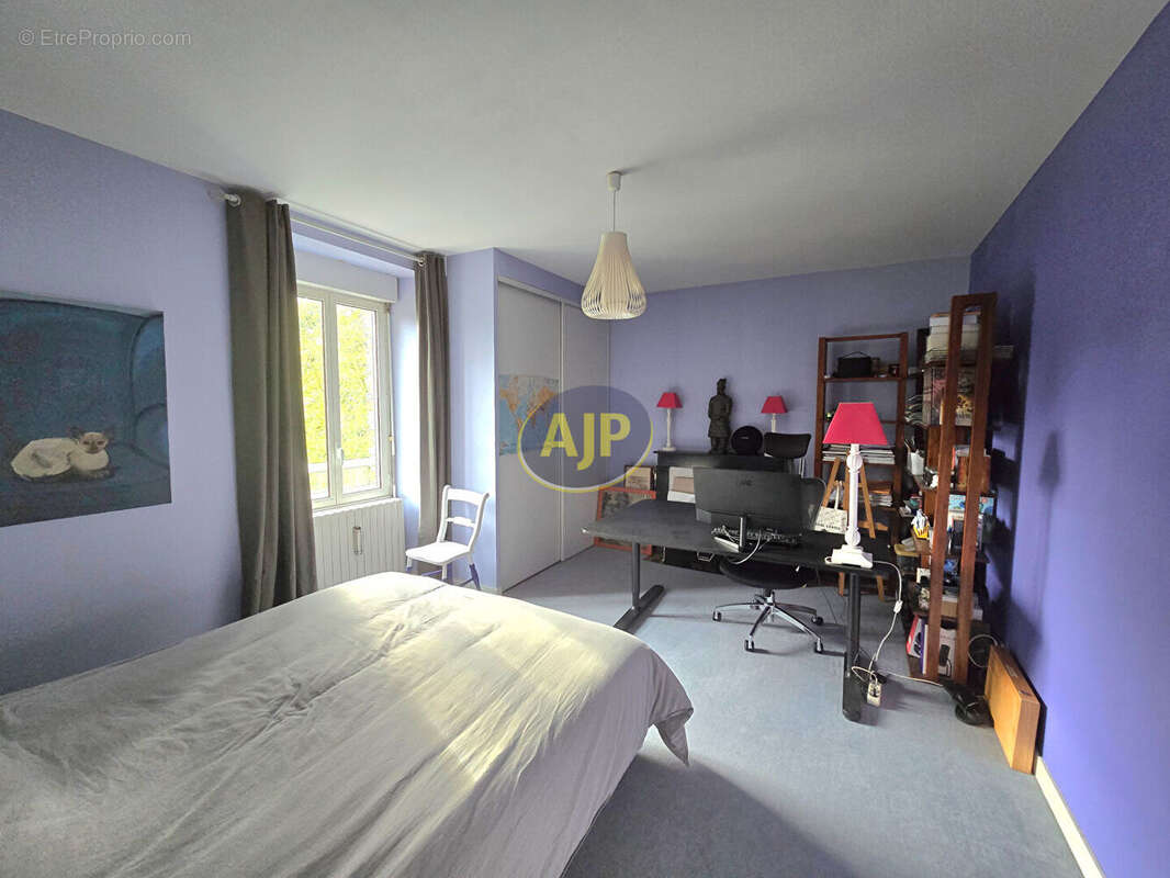 Maison à GUEMENE-PENFAO