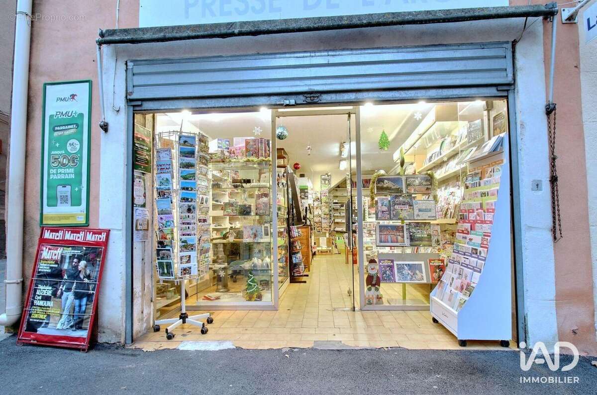 Photo 4 - Commerce à ROUSSET