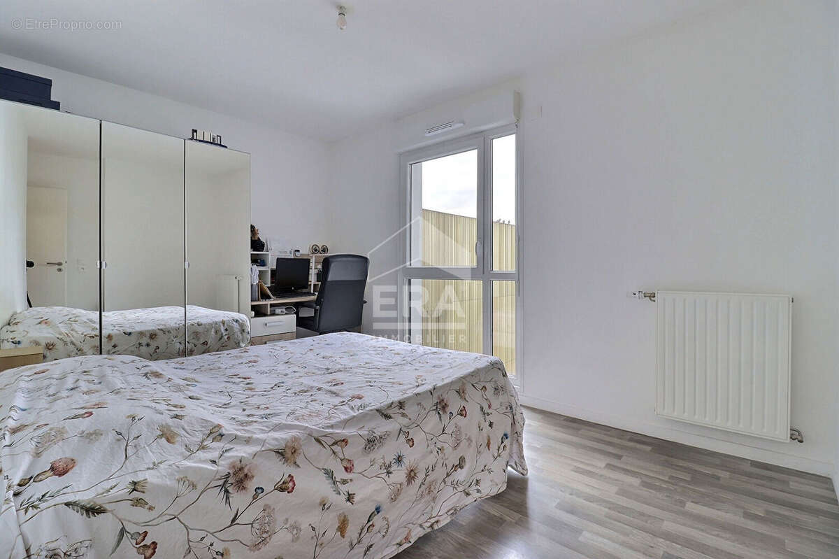 Appartement à COLOMBES