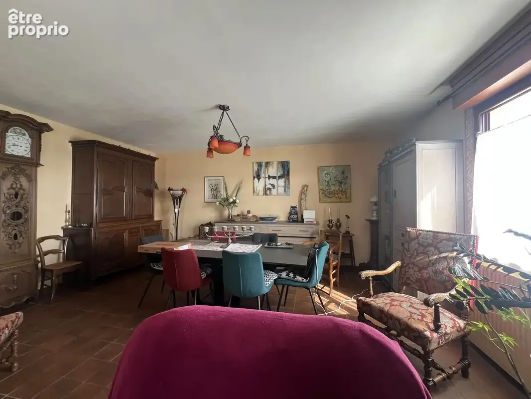 Un immeuble aux multiples possibilités, idéal pour investir, développer une activité ou créer plusieurs logements. - photo 8