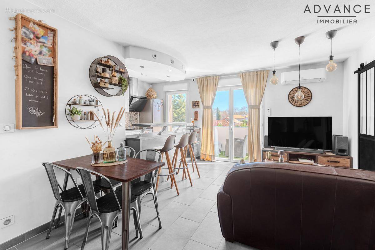 Appartement à MONTRABE