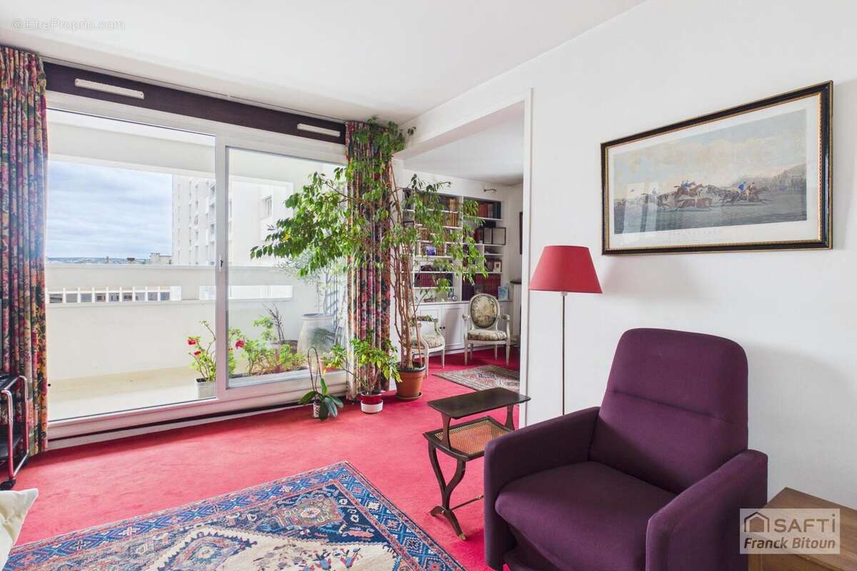 Photo 2 - Appartement à LEVALLOIS-PERRET