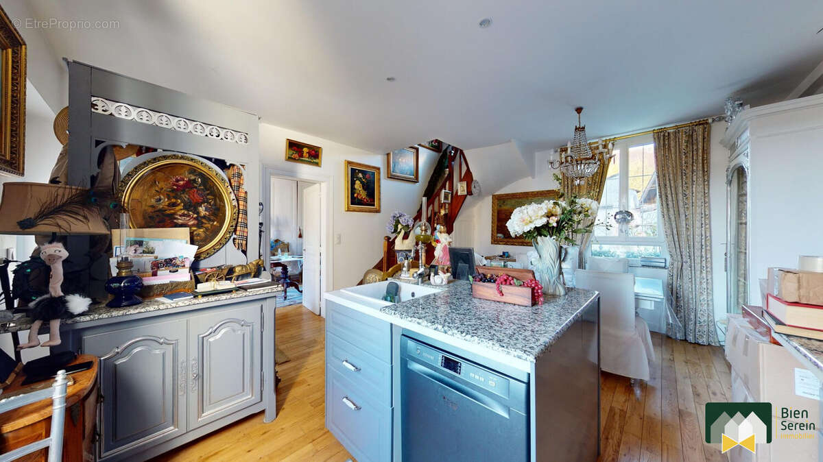 Maison à CHATEAUNEUF-EN-THYMERAIS