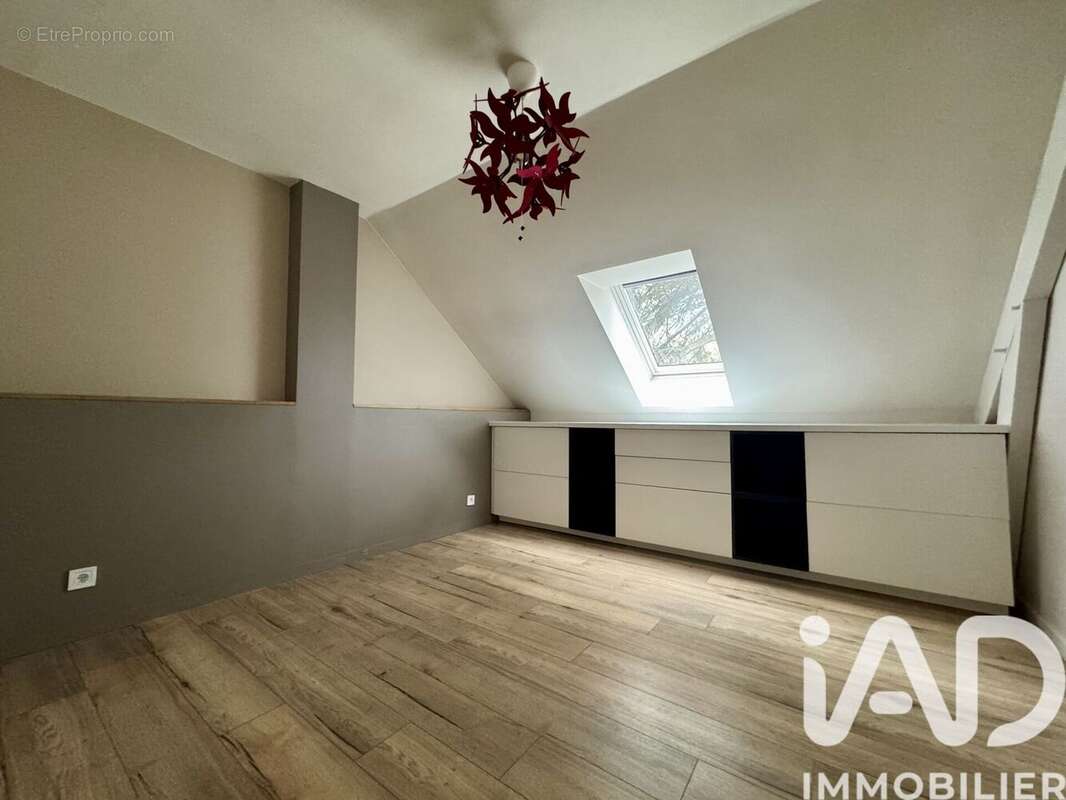 Photo 6 - Appartement à AUVERS-SAINT-GEORGES