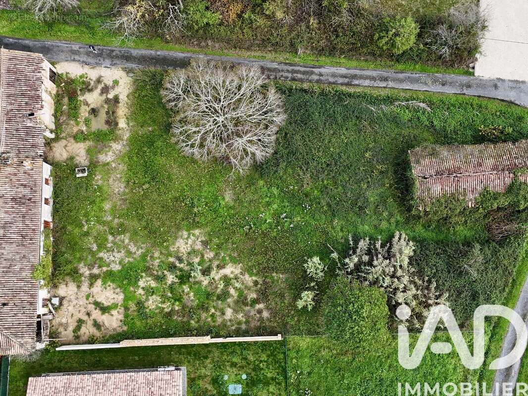 Photo 2 - Maison à CERCOUX