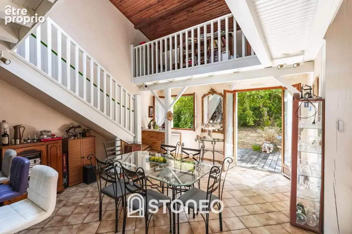 VERTOU La Denillière - Maison non mitoyenne - 4 chambres et 1 bureau - Jardin arboré - Calme absolu et aucun vis-à-vis - Garage - photo 3