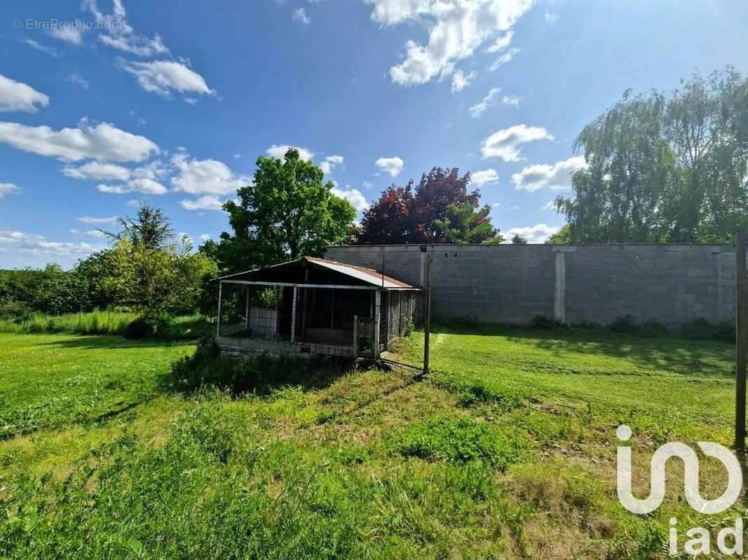 Photo 3 - Maison à FAYE-LA-VINEUSE
