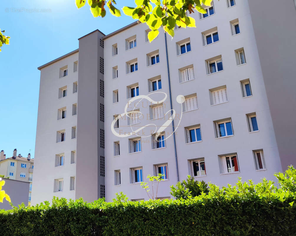 Appartement à CALUIRE-ET-CUIRE