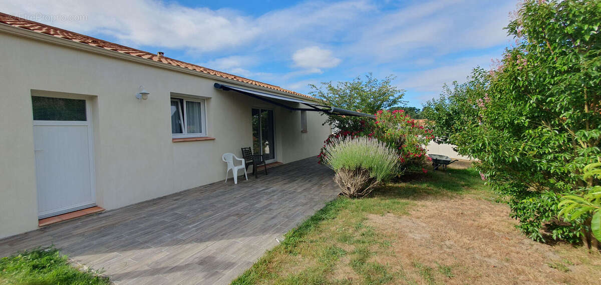Maison Challans 3 pièce(s) 61.92 m2 - photo 2
