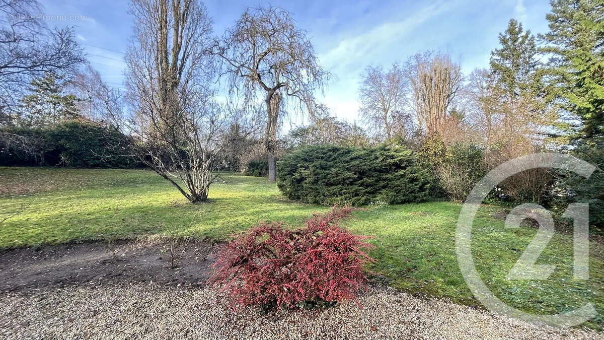 Maison à SAMOIS-SUR-SEINE