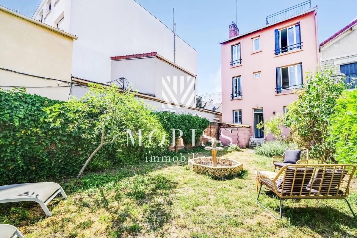 Maison à MONTREUIL