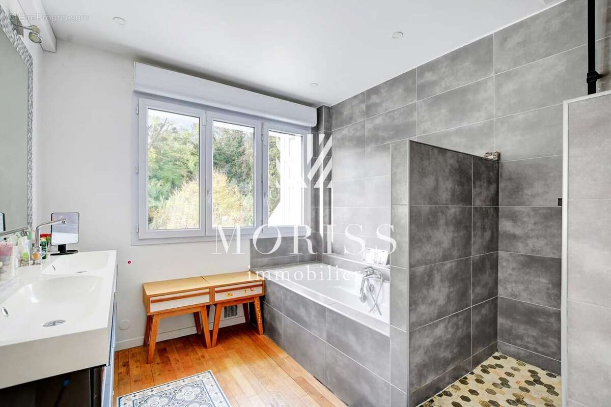 Maison à JOINVILLE-LE-PONT