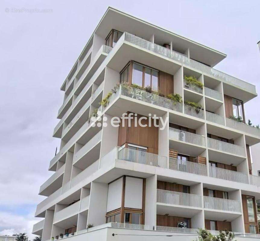 Appartement à MASSY