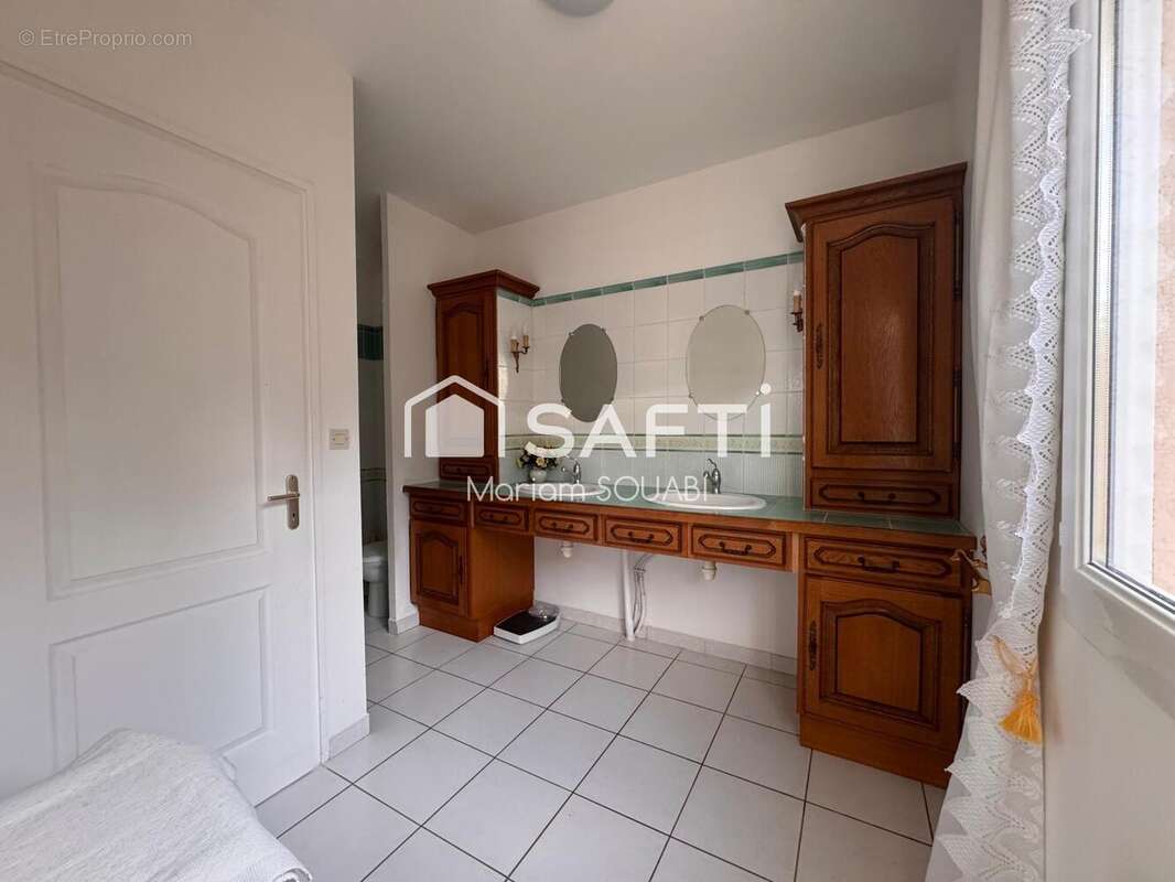 Photo 4 - Maison à ROUJAN