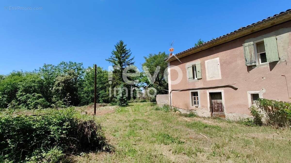 Maison à PUYMERAS