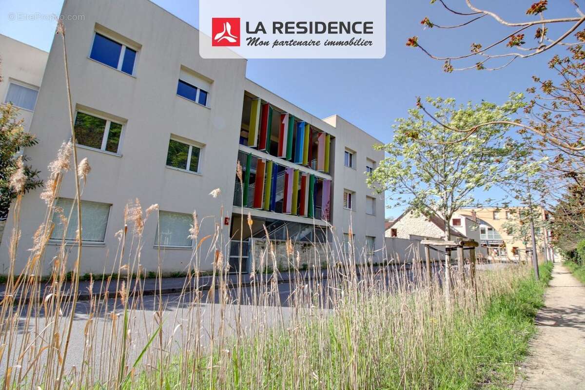 Appartement à LES MUREAUX