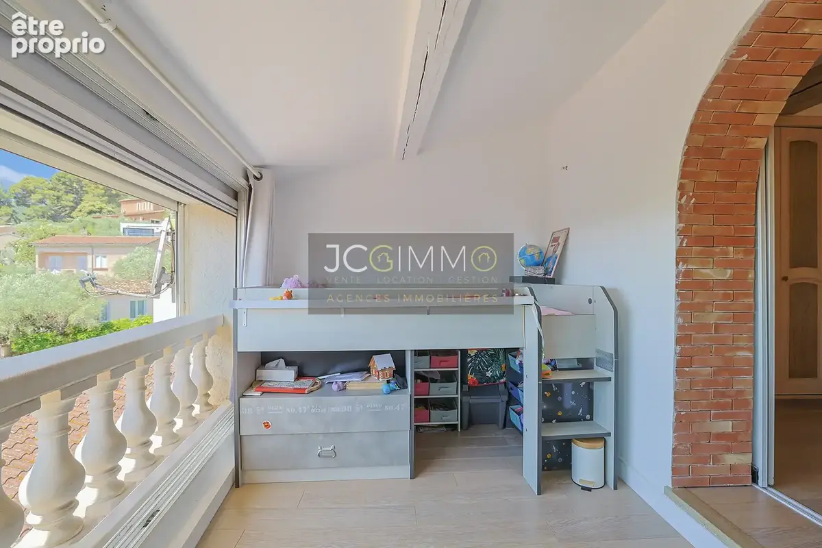 La farlède   maison de ville t4 de  111m2 2 avec terrasse et  balcon - photo 16