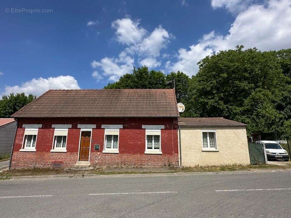 Maison à MIRAUMONT