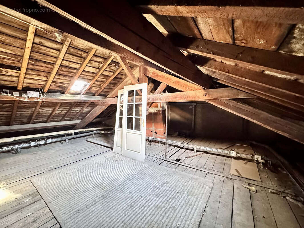 Appartement à CHAMALIERES