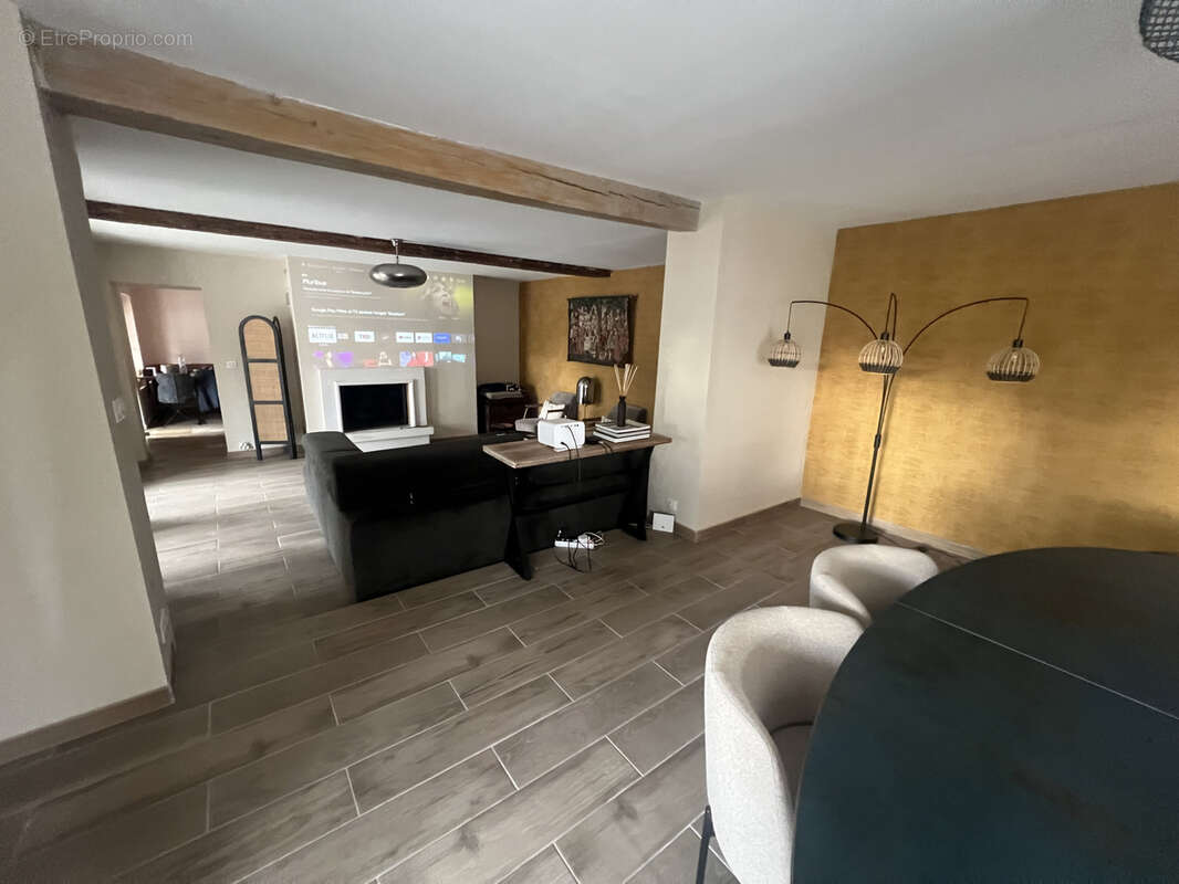 Maison à PONT-SAINTE-MAXENCE