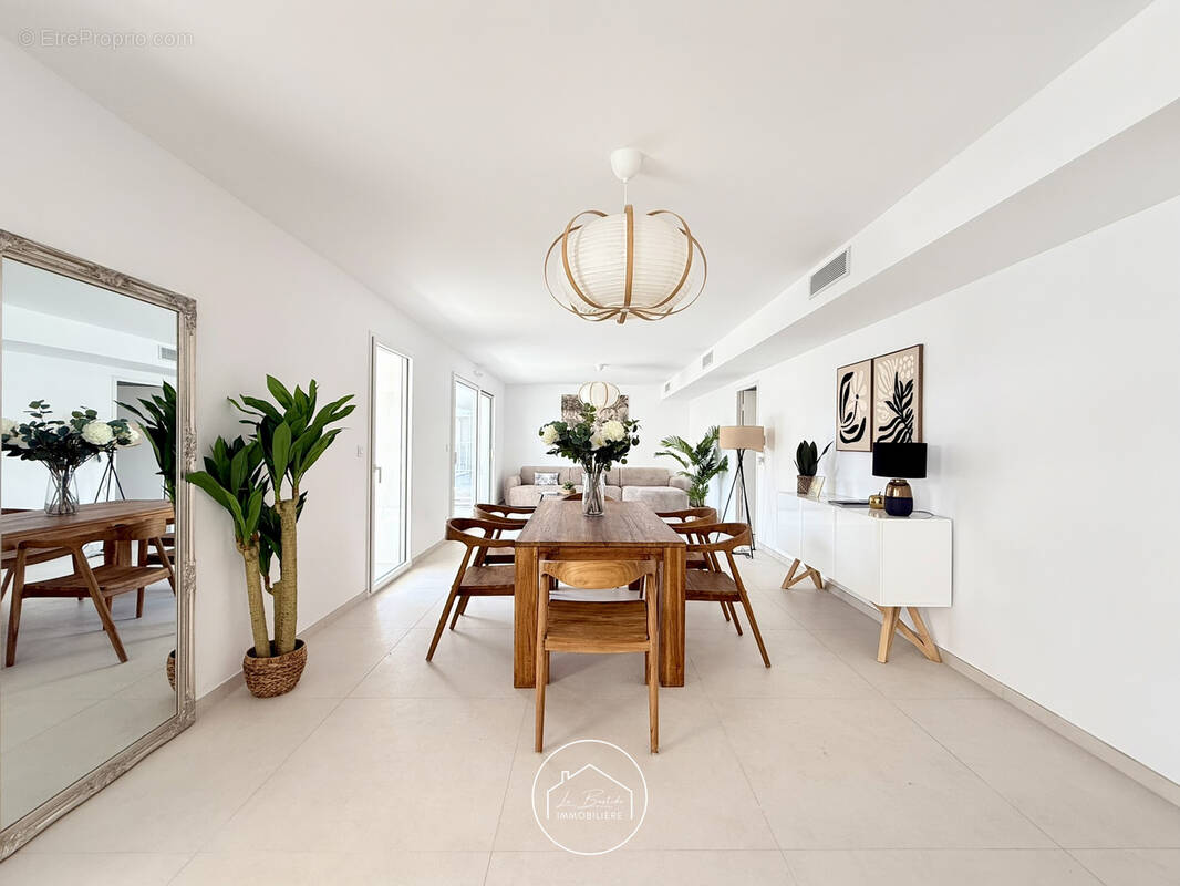 Appartement à MARSEILLE-8E
