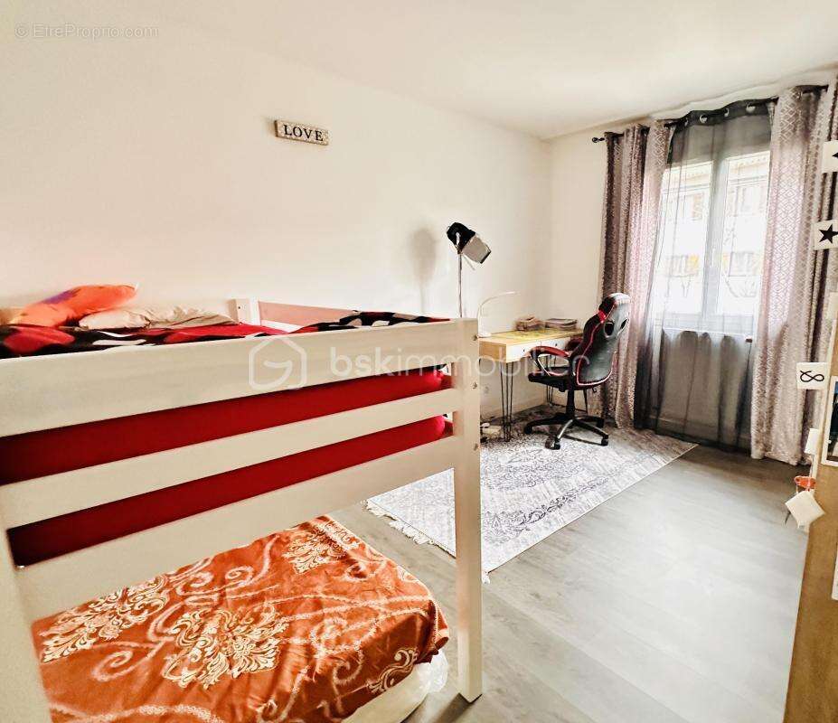 Maison à SAINT-MAURICE-L'EXIL