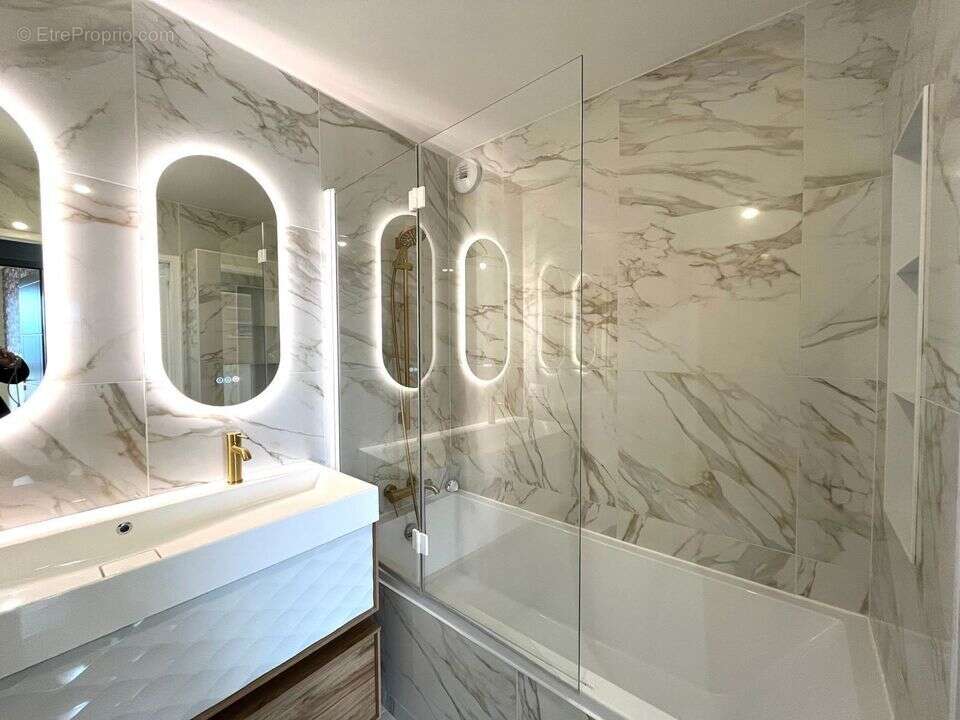 Appartement à SAINT-JULIEN-EN-GENEVOIS